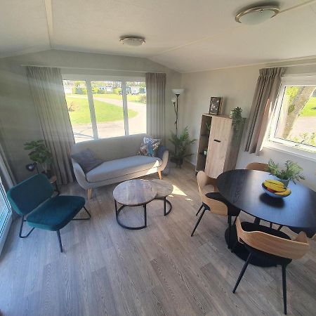 Gezellig Chalet Op Een Prachtige Plek In Drenthe Met Vrij Uitzicht Villa Tynaarlo Exteriör bild