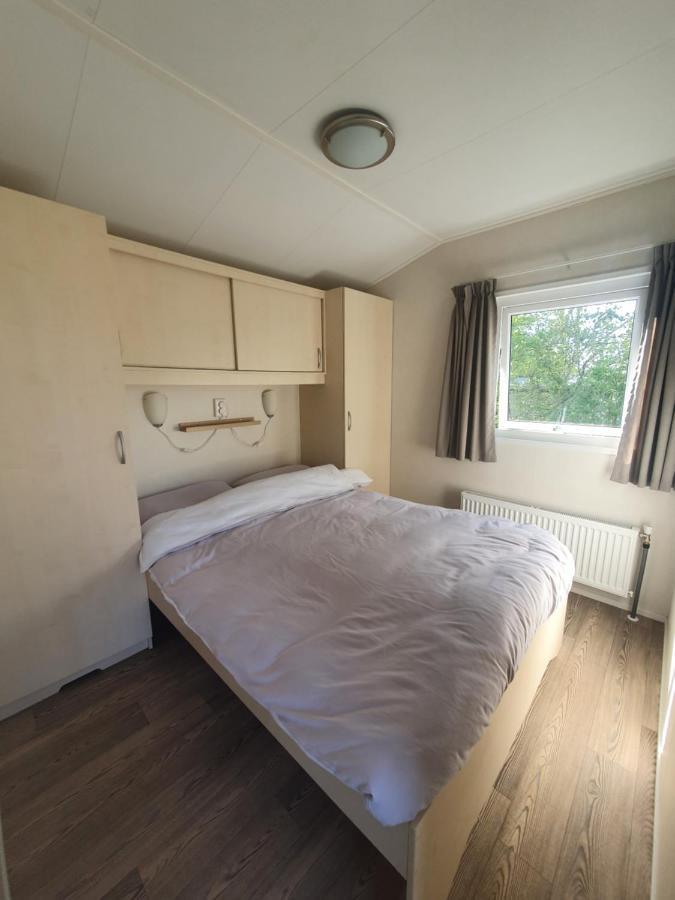 Gezellig Chalet Op Een Prachtige Plek In Drenthe Met Vrij Uitzicht Villa Tynaarlo Exteriör bild
