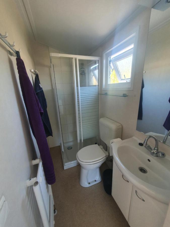 Gezellig Chalet Op Een Prachtige Plek In Drenthe Met Vrij Uitzicht Villa Tynaarlo Exteriör bild